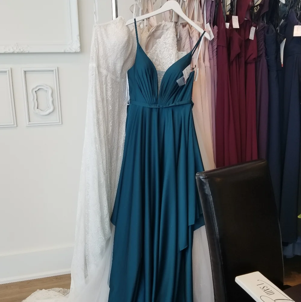 ALYCE Paris Long Prom Dress - Picture 3 of 8